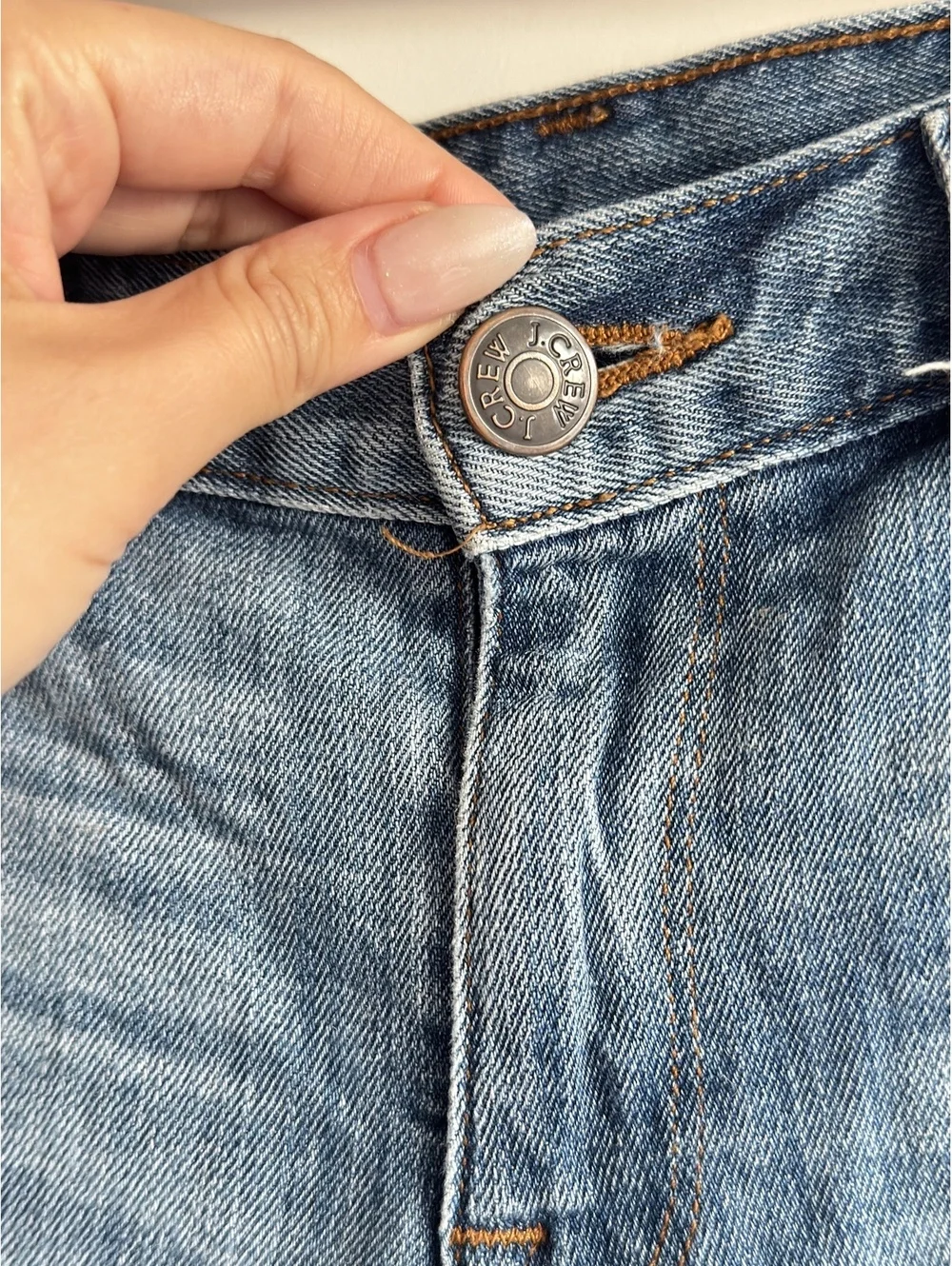 J.Crew Indigo Denim 4” Stretch Jean Shorts Light Wash Raw Hem Women’s Size 24